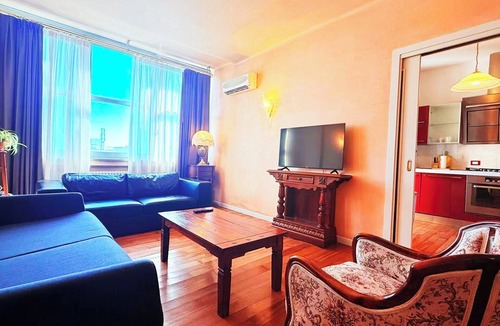 Marghera Apartment | Venice Mestre Station Bright, Vintage, Comfortable Entire Apartment Casa Marco