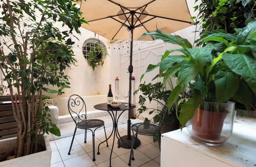 Rione VII Regola Apartment | Via Giulia Serviced Apartment, Campo de' Fiori