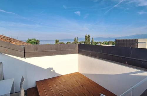 Lazise Old Town House | Vialeromadodici Rooms & Apartments