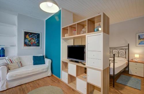 Morgnaga Apartment | Vicky Loft Gardone-relax & Vittoriale - Happy Rentals