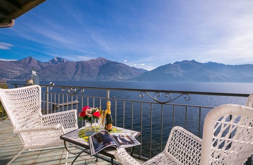 San Siro Villa | Villa Al Lago, San Siro, Italy