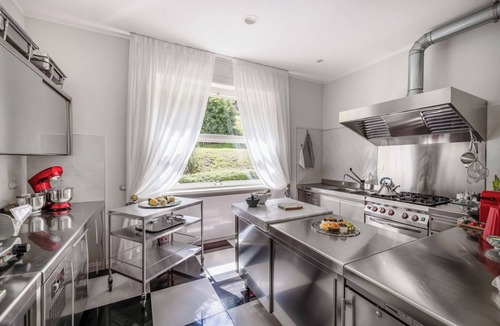 Baveno Villa | Villa Alvino, large family villa by the lake