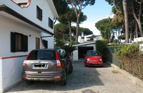 Latina Lido House | Villa Amalia - condominium private beach