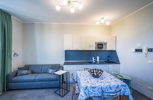 Carciano Apartment | Villa Anna, Borromean Islands, No. 02 by Lago Reisen