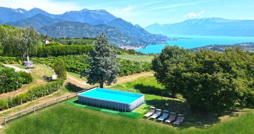 Puegnago del Garda Villa | Villa Anna Miralago