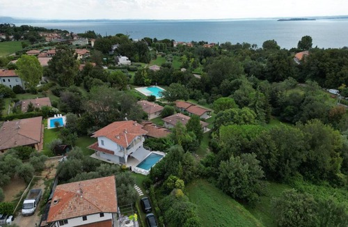 Montinelle Villa | Villa Bocciolo, piscina, giardino, vasca idromassaggio
