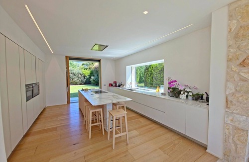 Capanne-Prato-Cinquale Villa | Villa in Capanne-prato-cinquale with 3 bedrooms sleeps 6