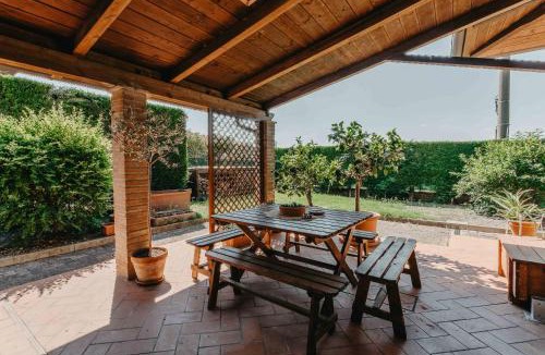 Budrio House | Villa nel Verde - Camera con bagno privato - vicino INAIL e FIERE