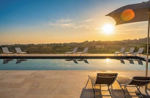 Imola Villa | Villa Oxa 12+2, Emma Villas