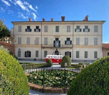 Sanfre Bed & Breakfast | Villa Rambaudi