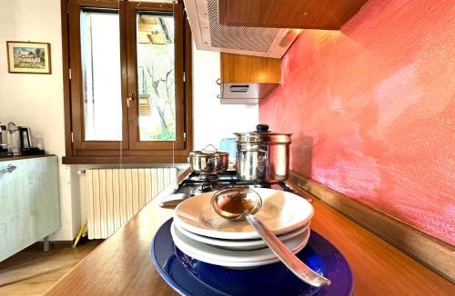 Manerba del Garda Villa | Villa Riflessi - Manerba del Garda - by tourquoisevea