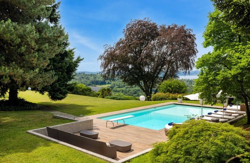 Besozzo Villa | Villa Serenity - Six Bedroom Villa, Sleeps 12