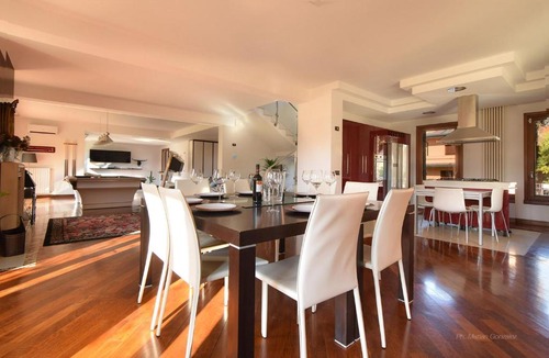 Noventa Padovana Apartment | Welc-oM Villa Noventa Padovana