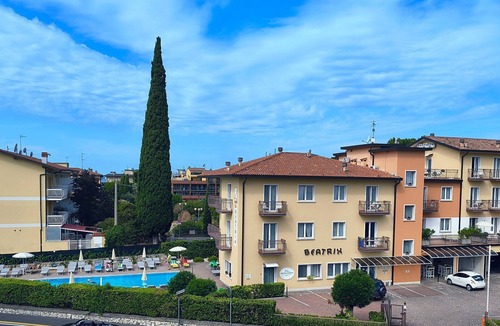 Corno Apartment | Wohnung im Zentrum von Bardolino by Interhome