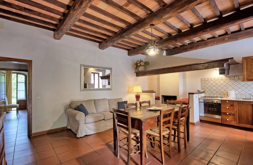 Cetona Villa | Wonderful private villa for 20 guests with private pool, WIFI, A/C, TV, patio and panoramic view