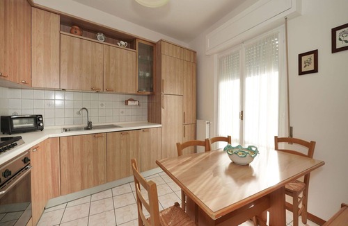 Porto Valtravaglia House | Wonderful villa for 4 people with WIFI, TV and balcony