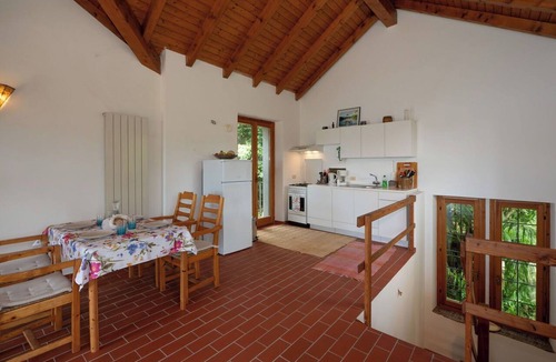 Cannero Riviera House | Wonderful villa for 4 guests with WIFI, TV, balcony and pets allowed