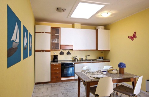 Ghiffa Apartment | Yachting Residence B 11 by Lago Reisen