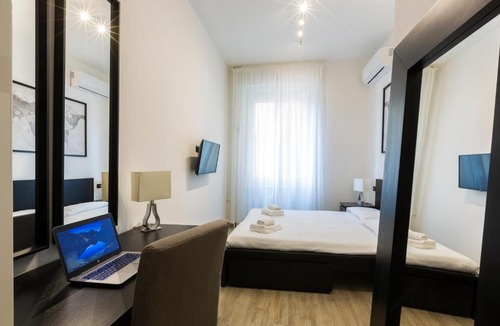 Affori Apartment | Yellow Line Apartment