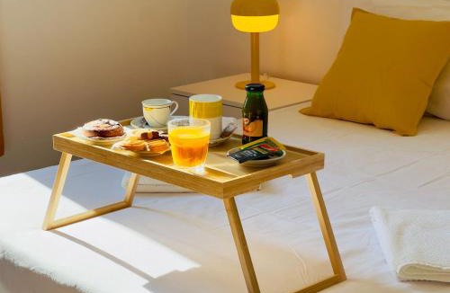 Lorenteggio Apartment | YELLOW SUITE Metro M4