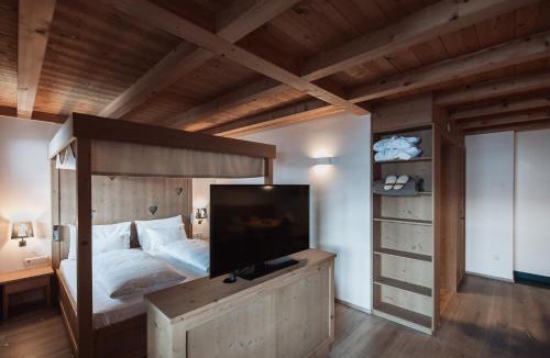 San Candido Apartment | Zin Senfter Residence