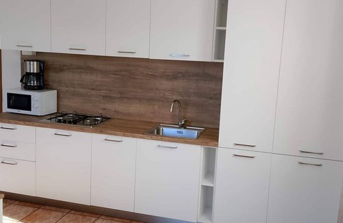 Malcesine Apartment | Zwei-Zimmer-Wohnung mit Seeblick by Interhome