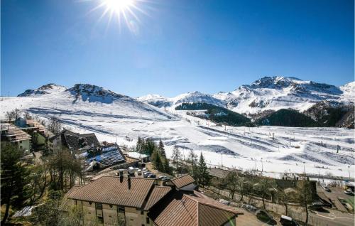 1 Bedroom Stunning Apartment In Prato Nevoso