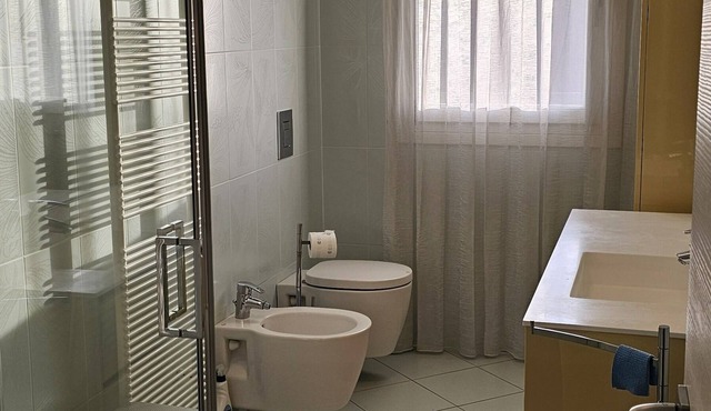 75 House elegant and spacious apartment 2 steps from the sea