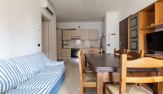 A centrally located apartment, close to all amenities and the Po River