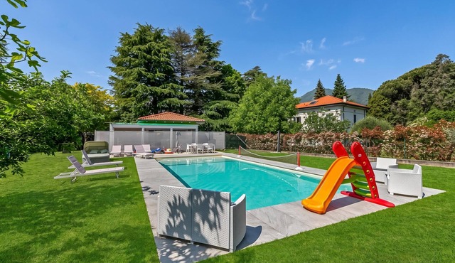 Anita Lake, 2BR Retreat w/Shared Pool and Gym, Gemonio, Italy