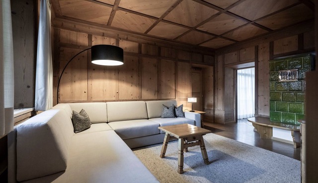 Apartment 'Appartamento Stube' with Mountain View, Private Terrace and Wi-Fi