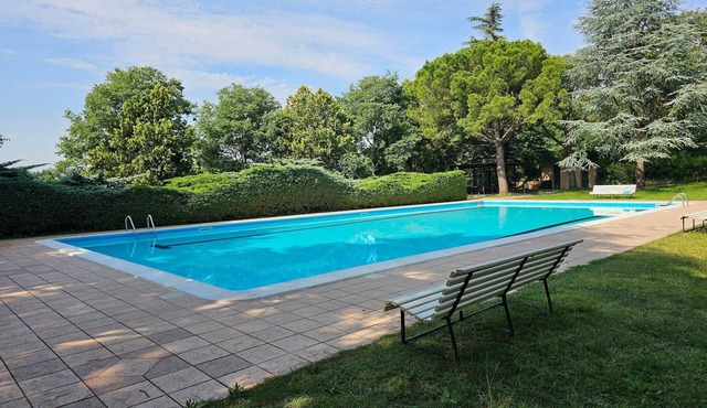 Apartment in Colà near Thermal Park & Lake