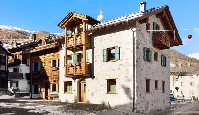 Apartment "Petalo Rosina's Home" with Mountain View & Wi-Fi