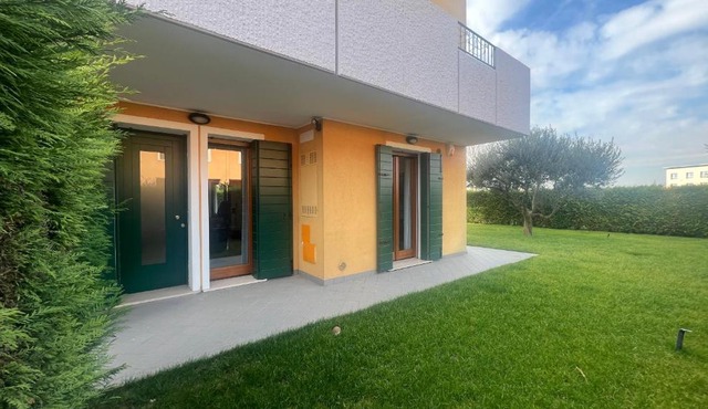 Apartment Yana