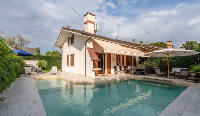 Bavaria, Isola di Albarella, Italy