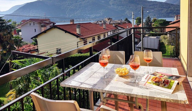 Beautiful apartment for 5 people with WIFI, TV and balcony