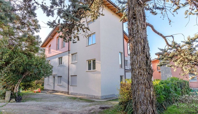 Beautiful apartment for 6 people with WIFI, TV and patio