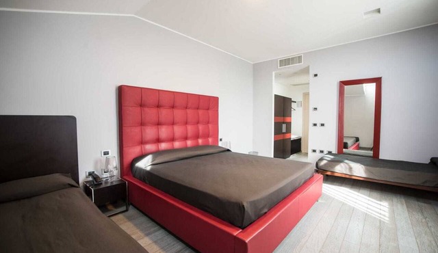 Blue Hotel