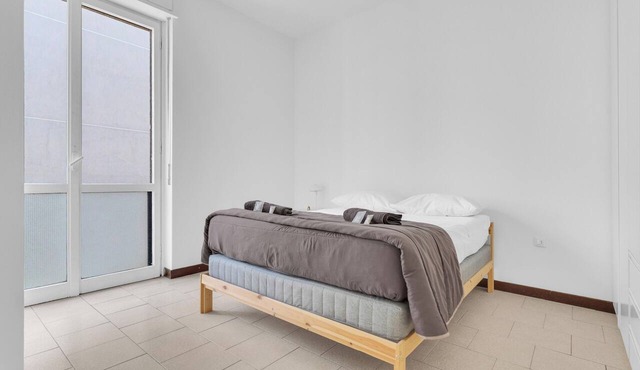 Bright, stylish home near Paolo Sarpi – Messina
