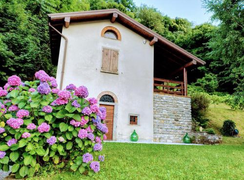 Ca Del Livello Where Nature Whispers and Summer Lingers