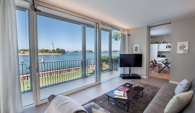 Ca' delle Contesse Elegant 2BR apartment in Liberty villa spectacular view!