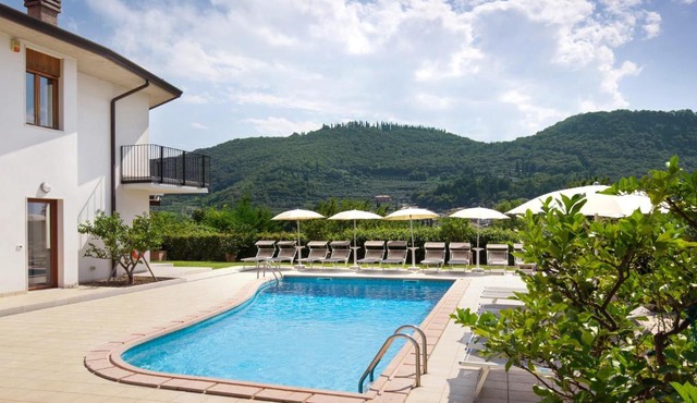 Ca' Le Terrazze With Pool