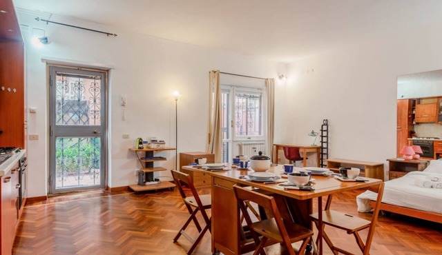 Casa Camelia by Rentbeat