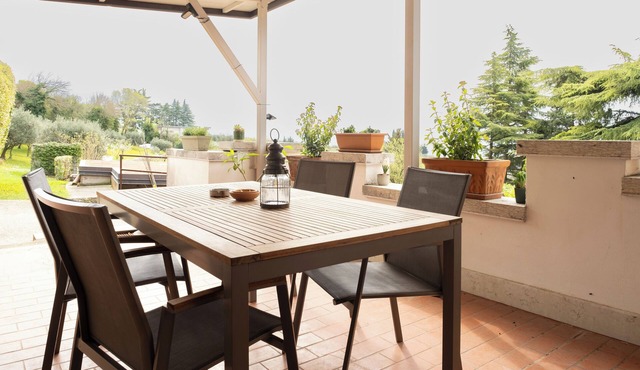 Casa Palmira- Your Holiday Home among Relax, Wine and Hills