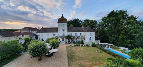 Chateau Saint Claude an der Saone in Mantoche