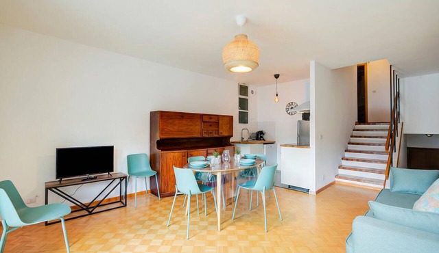 Comfort Tra Fiume E Pini With Shared Garden and Balcony