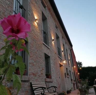 CORTE STELLATA Il Grano Lodging