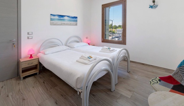 Double Room with Wi-Fi and Air Conditioning