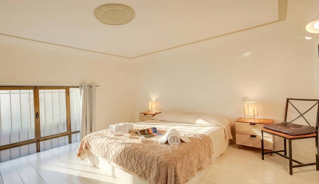 Elegant Loft in CityLife – Wifi - A/C -, Milano, Italy