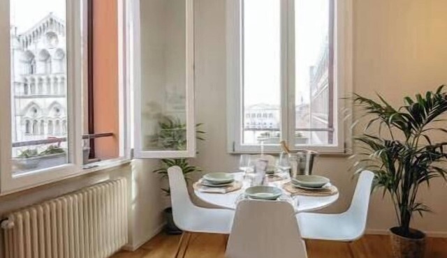 Exclusive suite with Cathedral view | Elegant design in the heart of Ferrara